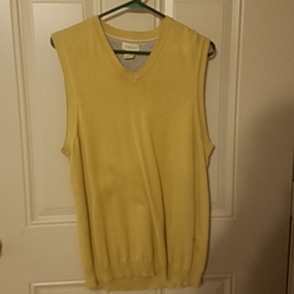 Van Huesen half sweater